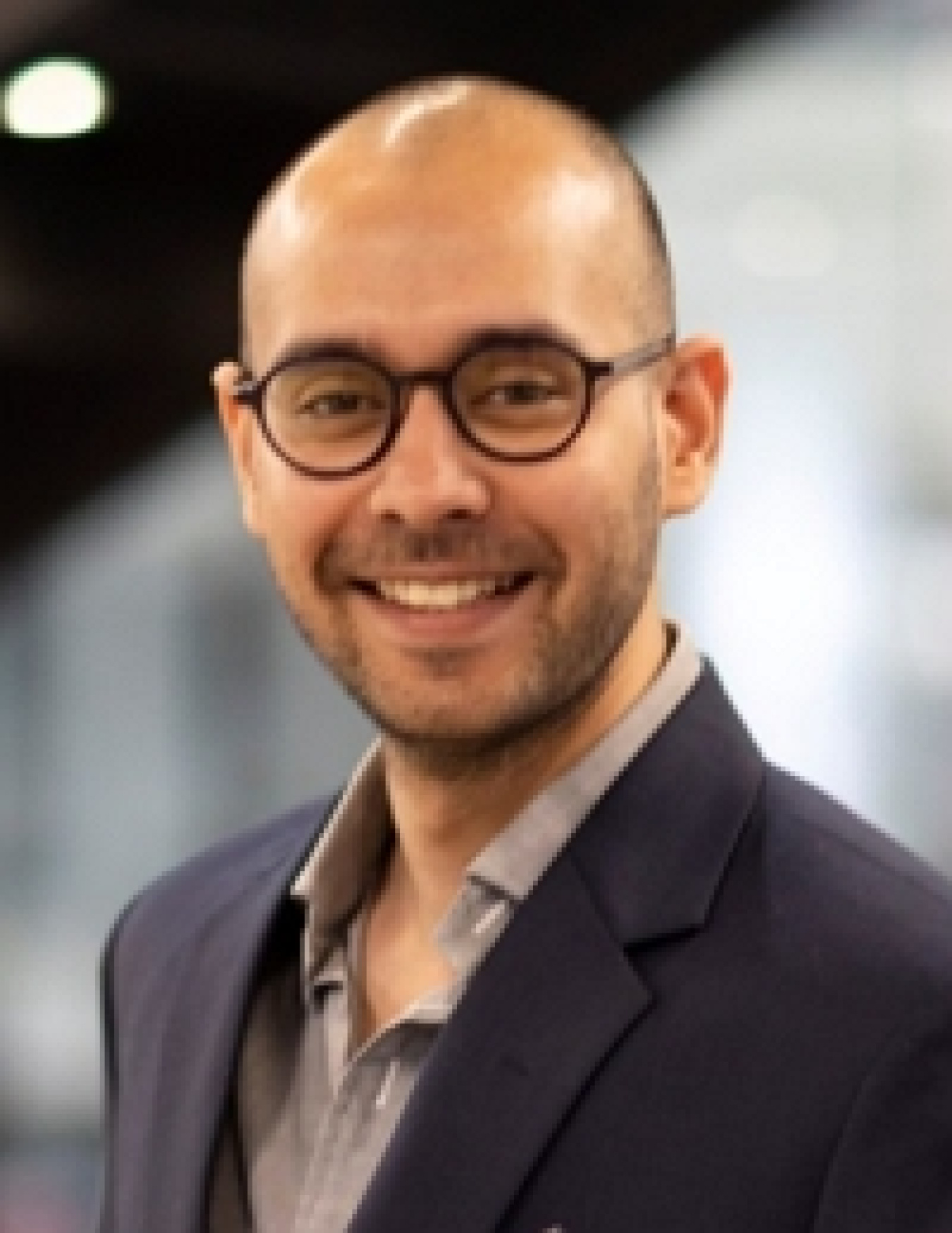 Head-and-shoulders photo of Nilesh Bansal.