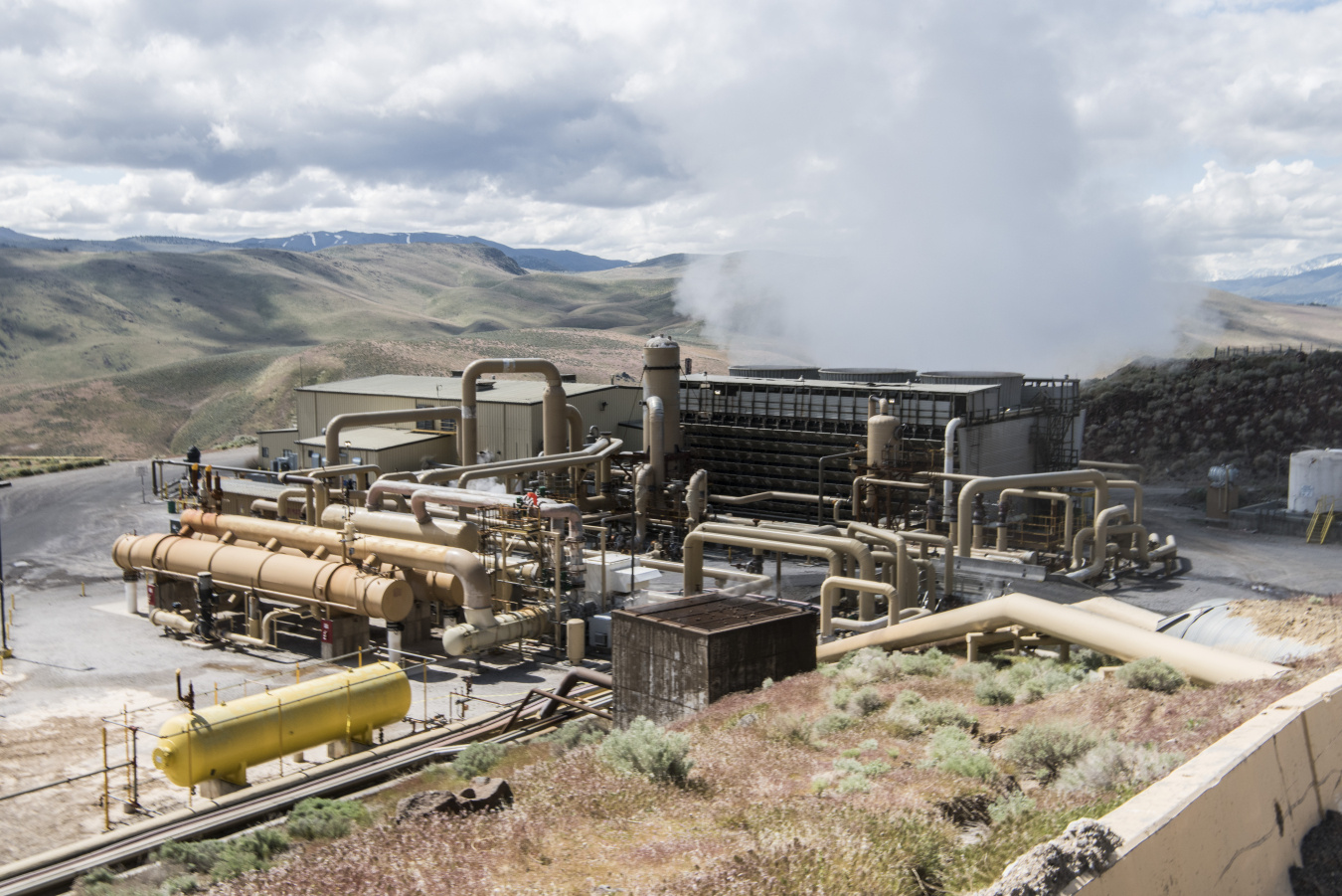 a geothermal powerplant 