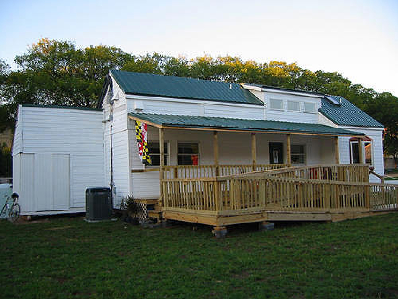 The University of Maryland incorporated energy conservation and renewable energy into a traditional-looking home.