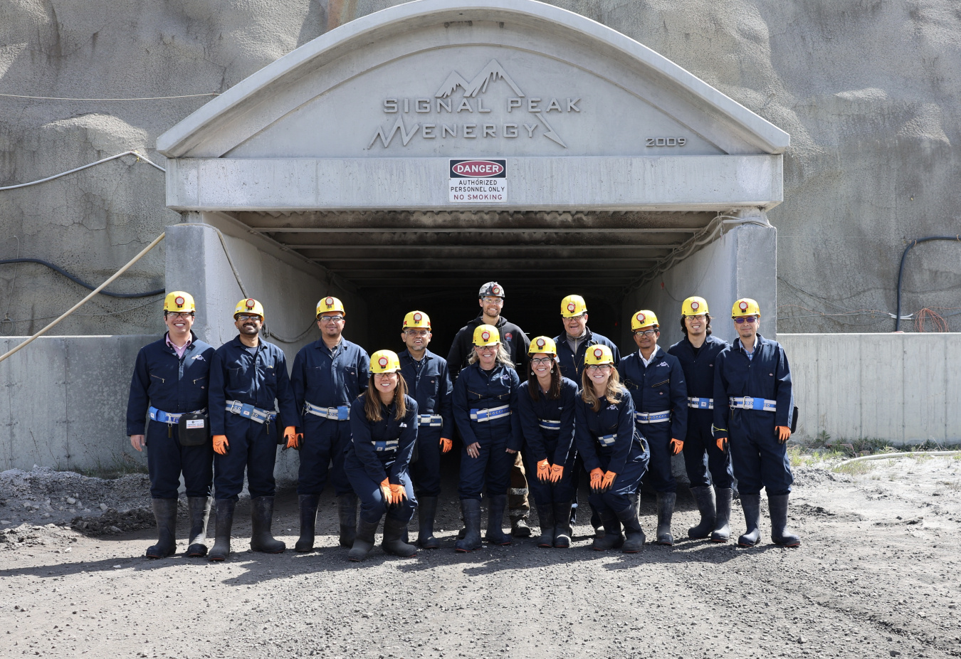Representatives from DOE, the U.S. Department of Commerce, and TNB Fuel visited Signal Peak Energy’s Bull Mountains Mine in Roundup, Montana