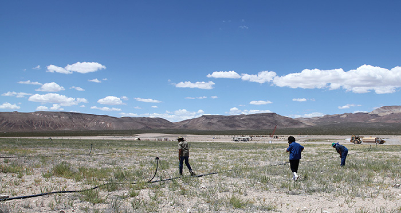 6-13_Visit_Area5_700 pixels.jpg