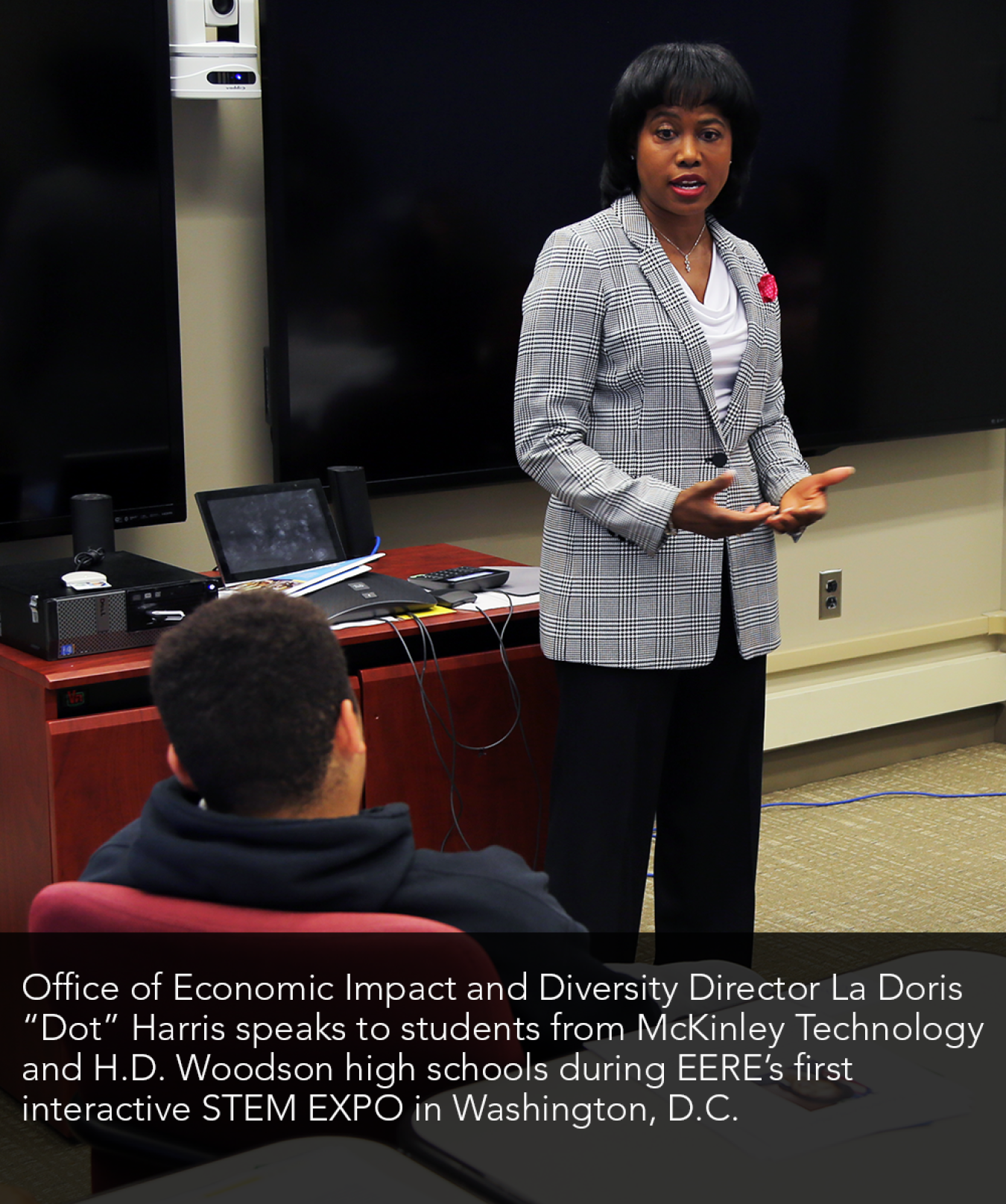 Office of Economic Impact and Diversity Director La Doris "Dot" Harris speaks to students from McKinley Technology and H.D. Woodson high schools during EERE's first interactive STEM Expo in Washington, D.C.