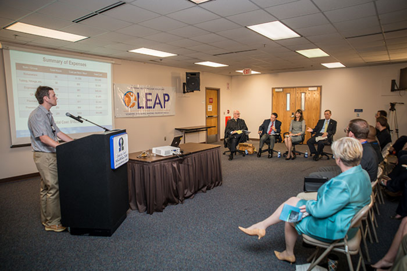 LEAP Shark Tank 6-8-16 037_700 pixels.jpg