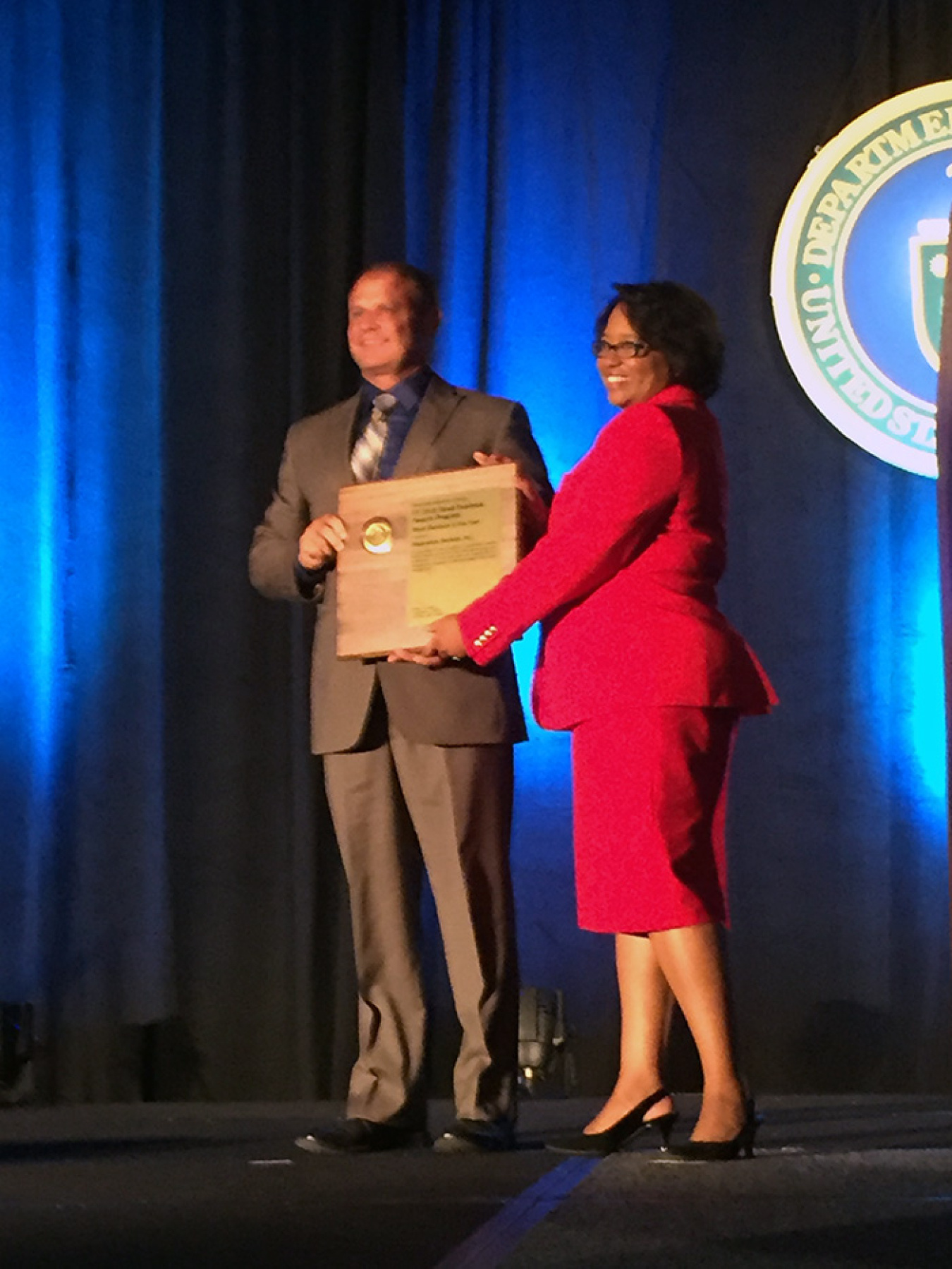 Photo 2 - Christy Jackiewicz and Greg Wilkett - Small Business of the Year_700 pixels.jpg