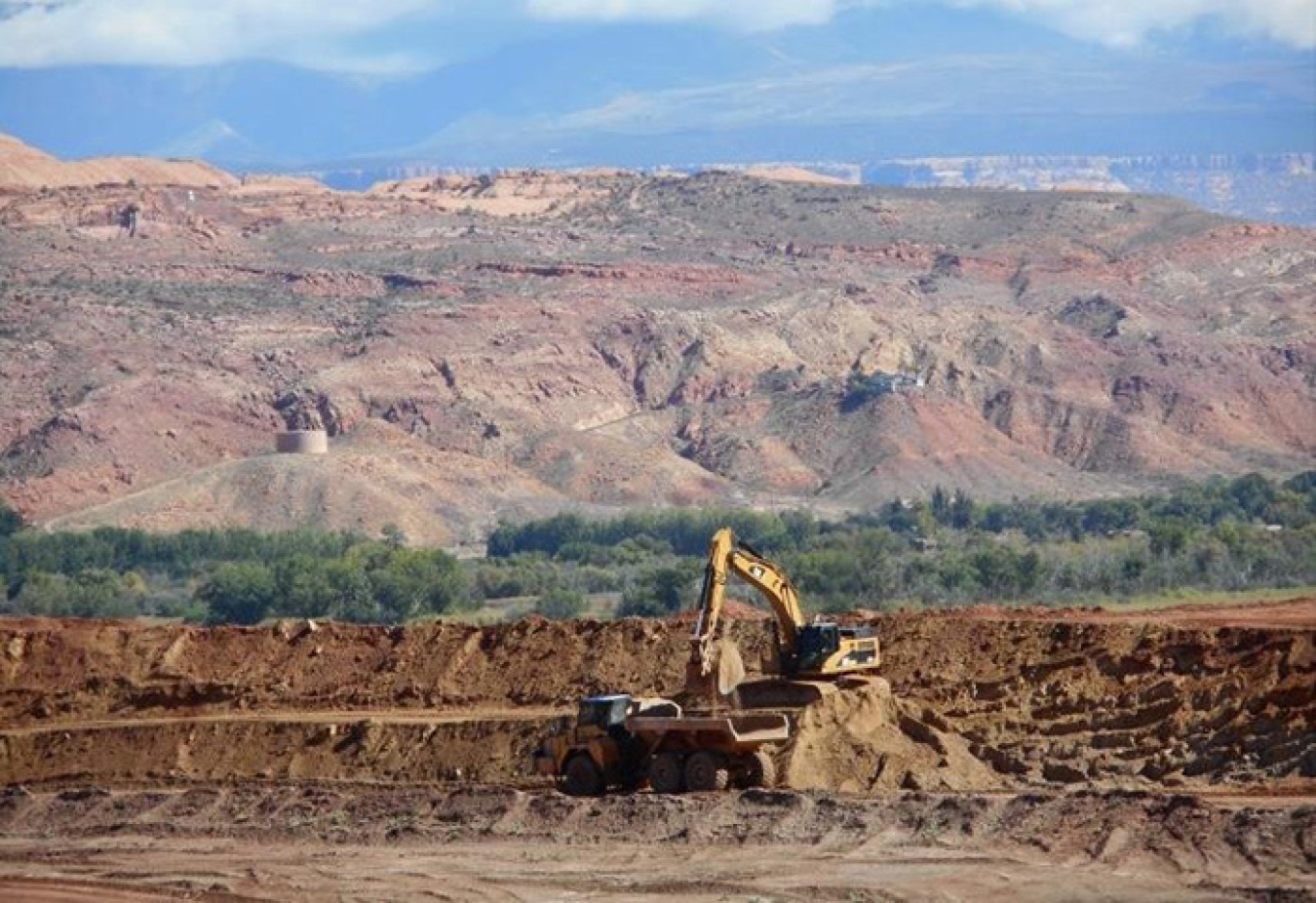 Photo 2_700 pixels.jpg