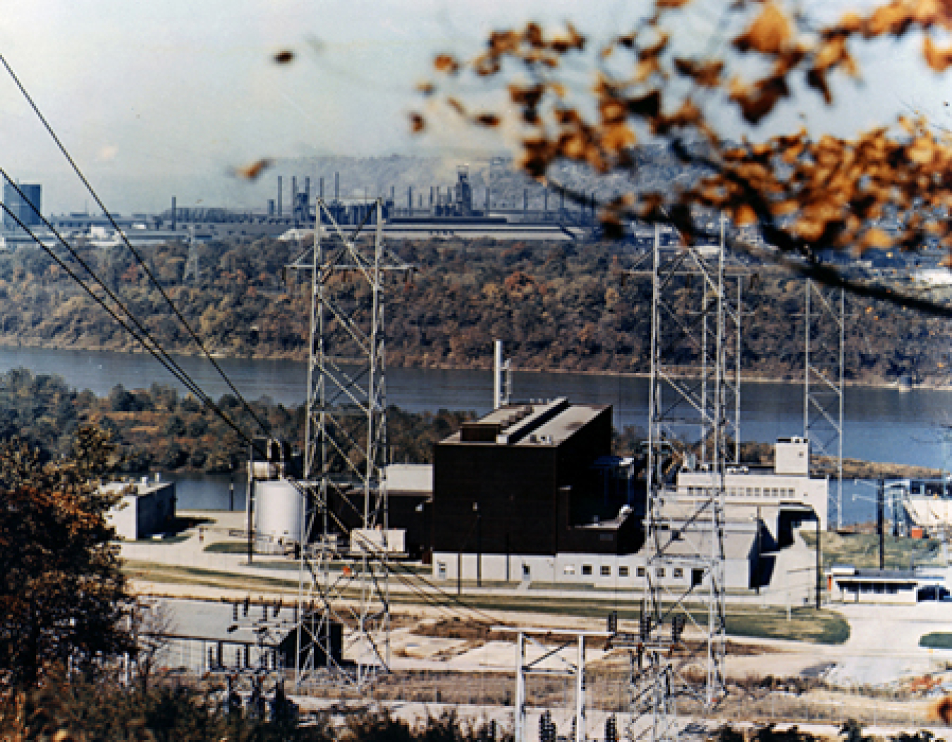 TE-Shippingport_Reactor.jpg