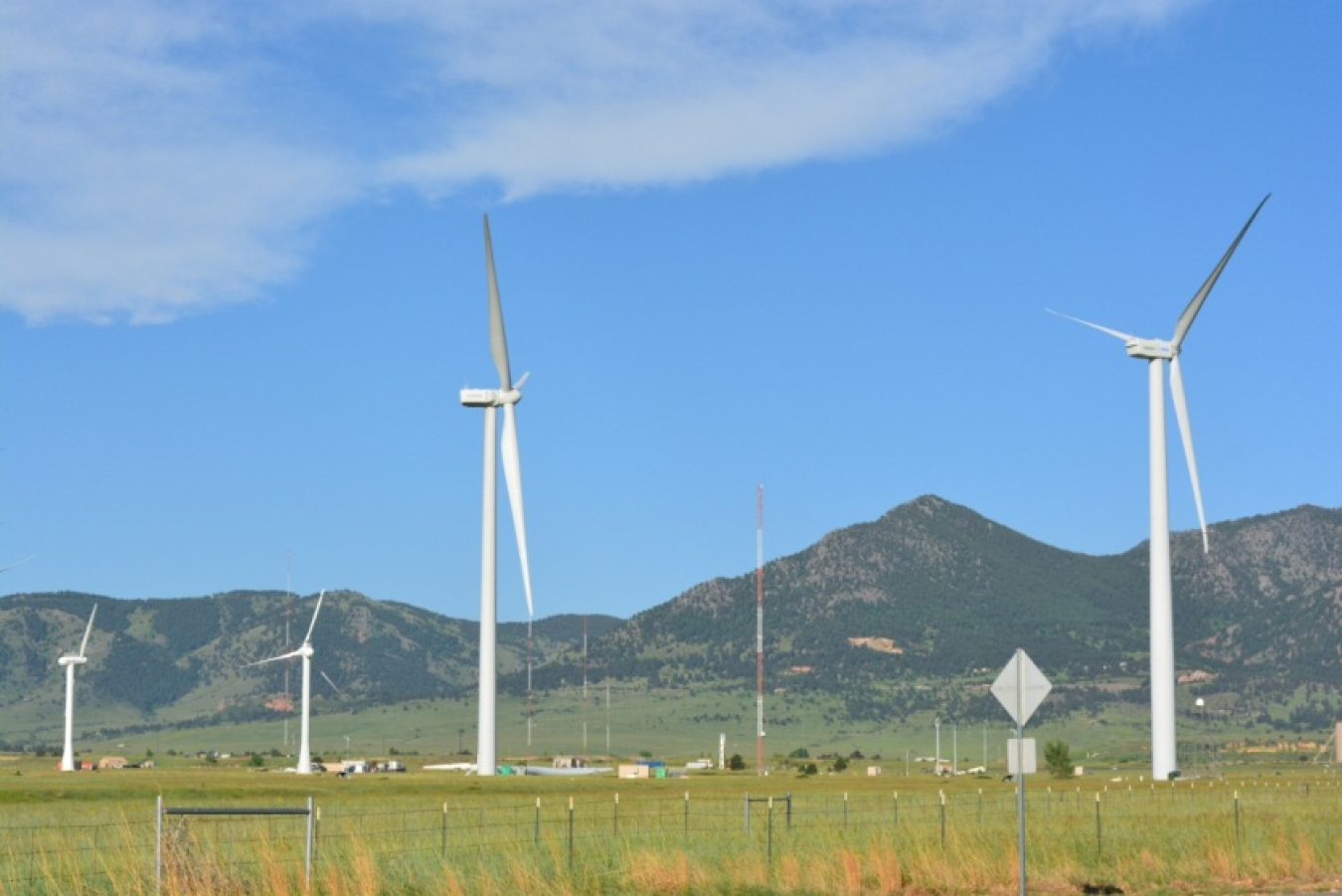 Turbines at the National Wind Technology Center in Boulder, Colorado.jpg