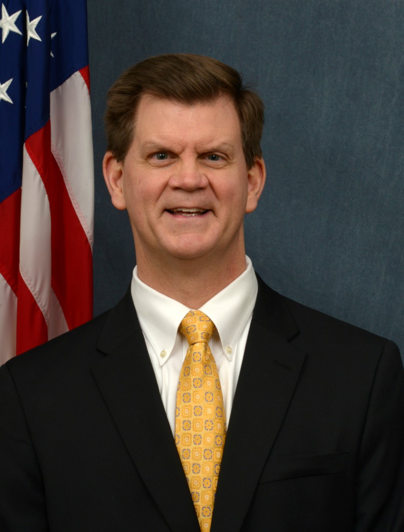 Headshot of Tim Petty.