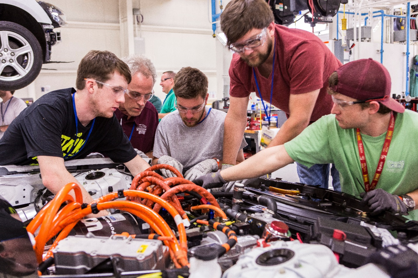 Explore Careers in Energy Efficient Vehicles Department of Energy