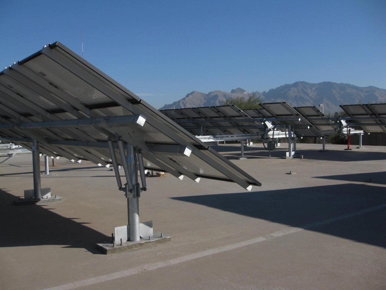 photo_pv_city_rogerroadreservoir_tucson_2009_high.JPG
