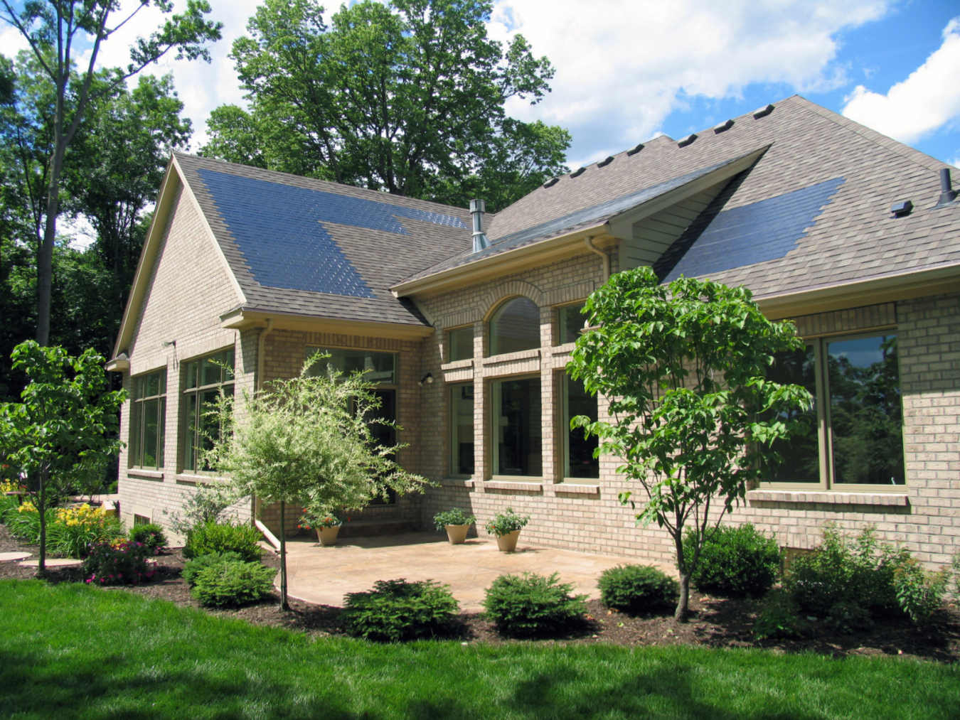 photo_pv_residential_maumee_2008_high.jpg