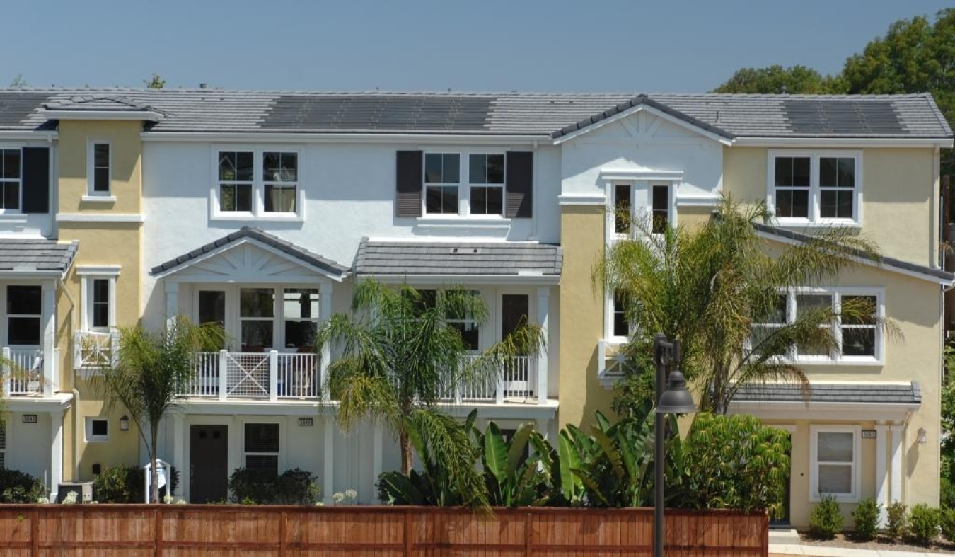 photo_pv_residential_sandiego_2008_high.jpg