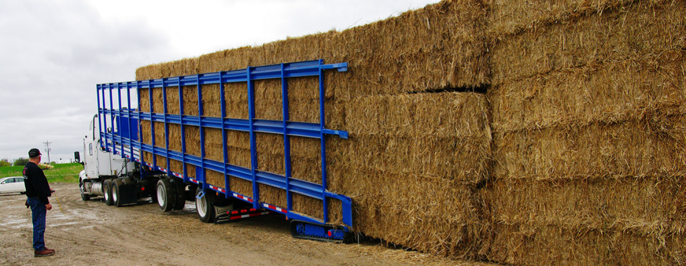 self-loading_unloading_trailer.png