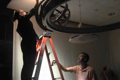 View this behind-the-scenes look at the 2014 NGL judging event where entries were evaluated in an intensive three-step process that combined the judges’ personal evaluations with objective measures of luminaire performance.