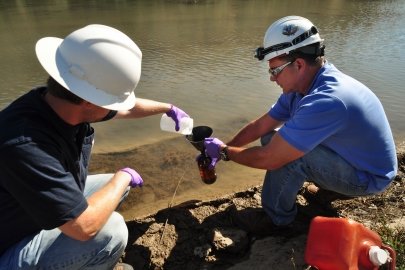 EM regularly conducts sampling across the Oak Ridge Reservation. The five-year review uses groundwater, surface water, soil, sediment, and data from plant and animal life from fiscal 2016 to fiscal 2020 for its evaluations.