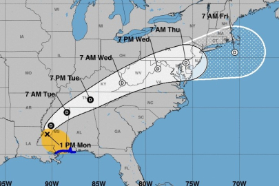 A map of Hurricane Ida's expected path up through the united states. 