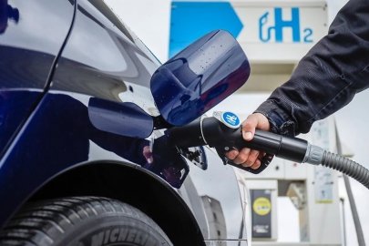 Hydrogen Fuel Cell Vehicles