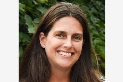 Clare Behrens  headshot