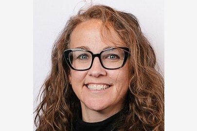 Jennifer Aurandt headshot