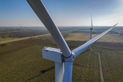 Wind turbine in an open field