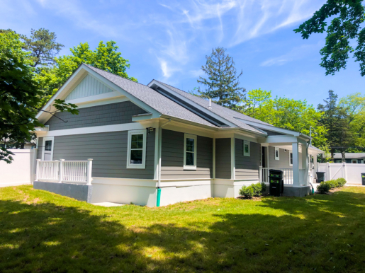 United Way of Long Island built this 1,936-square-foot affordable multi-family home in Medford, New York, to the high performance criteria of the U.S. Department of Energy Zero Energy Ready Home (ZERH) program.