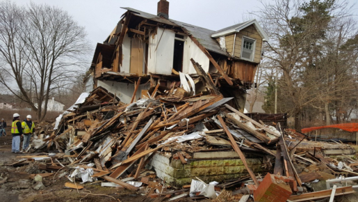 United Way of Long Island built this 1,936-square-foot affordable multifamily home in Medford, New York, to the high performance criteria of the U.S. Department of Energy Zero Energy Ready Home (ZERH) program.