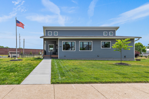 Deltec Homes and Greenacres High Performance Home Consulting built this 2,523-square-foot custom home in Hamilton, Ohio, to the high performance criteria of the U.S. Department of Energy’s Zero Energy Ready Home (ZERH) program.