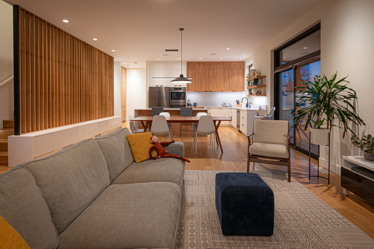 Kala Performance Homes built this 2,901-square-foot custom home in Kansas City, Missouri, to the high performance criteria of the U.S. Department of Energy’s Zero Energy Ready Home (ZERH) program.