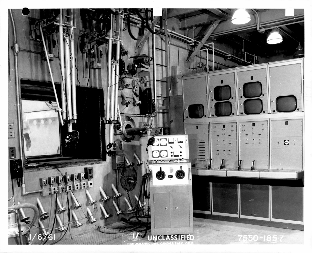 Control panel for testing reactors