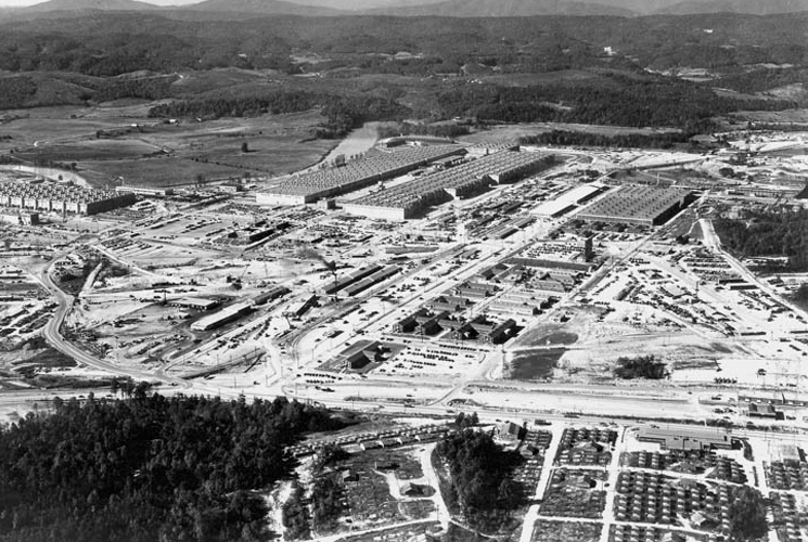 Oak Ridge dates back to 1942 as part of the Manhattan Project. Building K-25 was the world’s largest building at the time of its construction. Oak Ridge dates back to 1942 as part of the Manhattan Project. Building K-25 was the world’s largest building at the time of its construction.