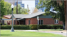 A photo of a residence.