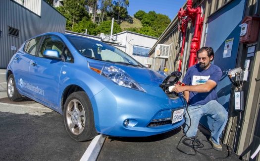 Energy Jobs Electric Vehicle Charging Station Installer As The Demand For Electric Vehicles Goes Up Charging Stations Become More Prevalent