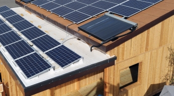 The 30% tax credit for solar electric and solar water heating systems has been extended through 2019, gradually decreasing until 2021. The 30% tax credit for solar electric and solar water heating systems has been extended through 2019, gradually decreasing until 2021.