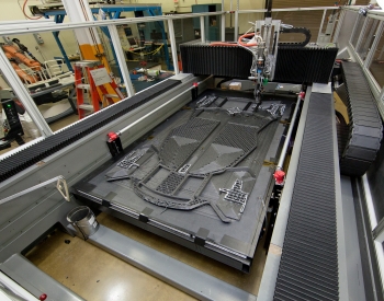 Through the new Small Business Vouchers Pilot, small businesses will be able to access tools like this large-scale 3D-printer at Oak Ridge National Laboratory's Manufacturing Demonstration Facility. | Photo courtesy of Oak Ridge National Laboratory. Through the new Small Business Vouchers Pilot, small businesses will be able to access tools like this large-scale 3D-printer at Oak Ridge National Laboratory's Manufacturing Demonstration Facility. | Photo courtesy of Oak Ridge National Laboratory.