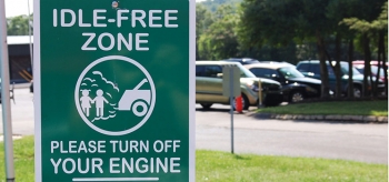 Turning off your engine while waiting in the parking lot is a great way to save money on gas. | Photo courtesy of Kristy Keel-Blackmon, NREL/21196. Turning off your engine while waiting in the parking lot is a great way to save money on gas. | Photo courtesy of Kristy Keel-Blackmon, NREL/21196.