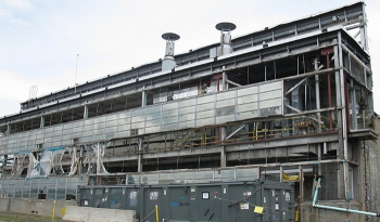 Building G2 before demolition. Building G2 before demolition.