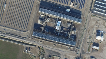 Engineers added a 2MW solar thermal power plant to support the existing geothermal plant. The thermal energy increases the temperature of the geothermal fluid entering the plant, increasing overall output. Engineers added a 2MW solar thermal power plant to support the existing geothermal plant. The thermal energy increases the temperature of the geothermal fluid entering the plant, increasing overall output.