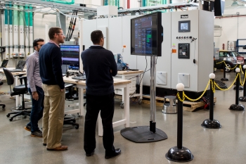 NREL and Raytheon, perform system level testing on the Miramar ZnBr Flow Battery Simulated MicroGrid, in the Energy Storage Lab (ESL) at the Energy Systems Integration Facility (ESIF) in Colorado. (Photo by Dennis Schroeder / NREL) NREL and Raytheon, perform system level testing on the Miramar ZnBr Flow Battery Simulated MicroGrid, in the Energy Storage Lab (ESL) at the Energy Systems Integration Facility (ESIF) in Colorado. (Photo by Dennis Schroeder / NREL)