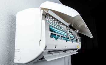 EcoSnap-AC is a simple snap-together systemâwith indoor and outdoor components that snap together with a connection through a wall. EcoSnap-AC provides the convenience of a room air conditioner while delivering higher efficiency, reducing noise, improving aesthetics, and eliminating air leaks and water intrusion. | Photo by Dennis Schroeder/NREL EcoSnap-AC is a simple snap-together systemâwith indoor and outdoor components that snap together with a connection through a wall. EcoSnap-AC provides the convenience of a room air conditioner while delivering higher efficiency, reducing noise, improving aesthetics, and eliminating air leaks and water intrusion. | Photo by Dennis Schroeder/NREL