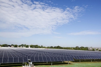 Exelonâs City Solar power plant is located in Chicagoâs Far South Side and is the one of the largest urban solar installations in the country. (Photo courtesy: SunPower) Exelonâs City Solar power plant is located in Chicagoâs Far South Side and is the one of the largest urban solar installations in the country. (Photo courtesy: SunPower)