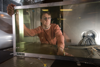 Researchers at the Energy Department's National Renewable Energy Laboratory are developing innovative new window technology that helps improve occupants' comfort and cuts energy use. | Photo courtesy of Pat Corkery, NREL. Researchers at the Energy Department's National Renewable Energy Laboratory are developing innovative new window technology that helps improve occupants' comfort and cuts energy use. | Photo courtesy of Pat Corkery, NREL.