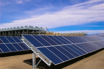 The Stillwater geothermal plant is the first hybrid solar geo facility in the nation. In 2014 Enel Green Power added 2 MW of concentrating solar power to the existing geothermal plant and solar photovoltaic field, for a total installed capacity of ~60 MW. Source: Enel Green Power North America The Stillwater geothermal plant is the first hybrid solar geo facility in the nation. In 2014 Enel Green Power added 2 MW of concentrating solar power to the existing geothermal plant and solar photovoltaic field, for a total installed capacity of ~60 MW. Source: Enel Green Power North America