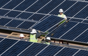 Mesquite Solar in Arizona created nearly 530 jobs during peak construction. | Photo courtesy of Sempra. Mesquite Solar in Arizona created nearly 530 jobs during peak construction. | Photo courtesy of Sempra.