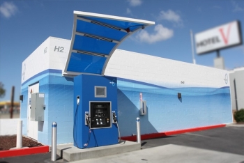 A hydrogen fueling station in San Francisco. | Photo courtesy of the California Fuel Cell Partnership A hydrogen fueling station in San Francisco. | Photo courtesy of the California Fuel Cell Partnership