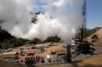 The Geysers geothermal complex, where the Energy Departmentâs geothermal exploration at Caldwell Ranch is located, remains the largest operating geothermal field in the world. Caldwell Ranch has achieved a first-ever replicable strategy to reopen an abandoned steam field there, with implications for development in other regions of California as well. Source: Geothermal Resources Council
The Geysers geothermal complex, where the Energy Departmentâs geothermal exploration at Caldwell Ranch is located, remains the largest operating geothermal field in the world. Caldwell Ranch has achieved a first-ever replicable strategy to reopen an abandoned steam field there, with implications for development in other regions of California as well. Source: Geothermal Resources Council