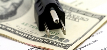 Keeping track of your power bill can help you make informed decisions about energy use in your home. | Photo courtesy of ©iStockphoto.com/Devonyu Keeping track of your power bill can help you make informed decisions about energy use in your home. | Photo courtesy of ©iStockphoto.com/Devonyu