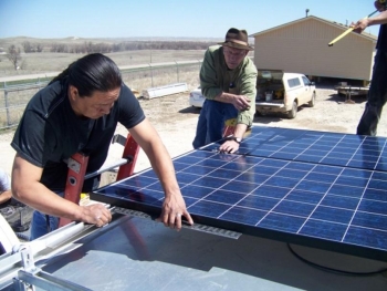Students and instructors at Oglala Lakota College designed, connected and built a mobile solar energy system over the course of two days. | Photo courtesy of Oglala Lakota College. Students and instructors at Oglala Lakota College designed, connected and built a mobile solar energy system over the course of two days. | Photo courtesy of Oglala Lakota College.