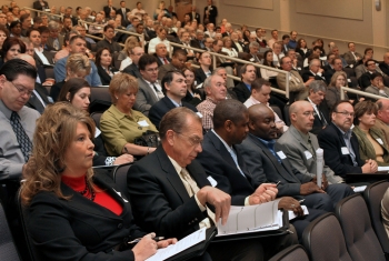 Oak Ridgeâs EM program hosts numerous events throughout the year to interact with local residents and stakeholders. Oak Ridgeâs EM program hosts numerous events throughout the year to interact with local residents and stakeholders.