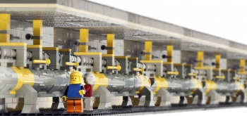 Lego Rendition of SLAC National Laboratory's Linear Particle Accelerator