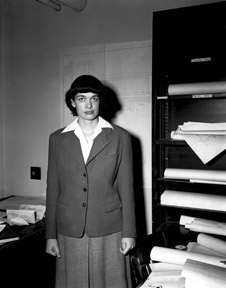 Leona Woods Marshall